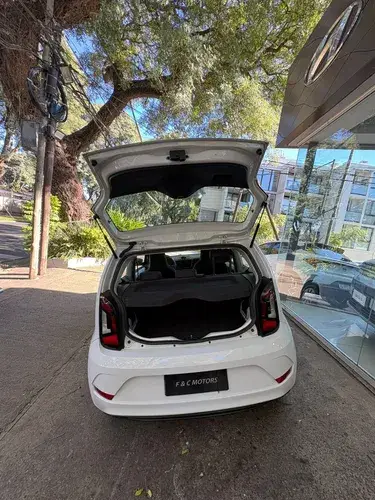 Volkswagen Up! 1.0 Move Up! 75cv 2017