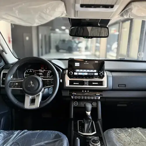 L200 2.4L GLS 6AT 4WD FULL 2026
