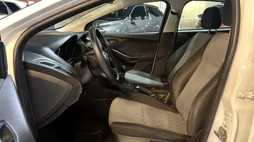 Ford Focus III 1.6 S 2015