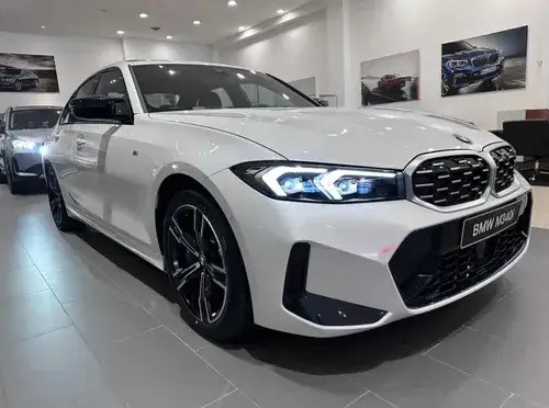 BMW M340i xDrive Sedán LCI MPerformance 2025