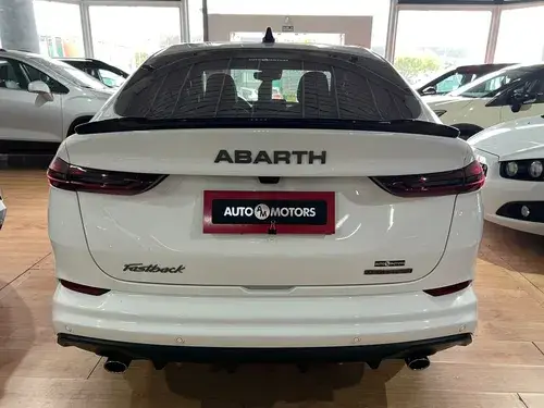 Fiat FASTBACK 1.3 Abarth T270 At6 2025