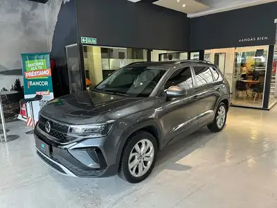 Volkswagen Taos Comfortline 250 TSI AT 2024