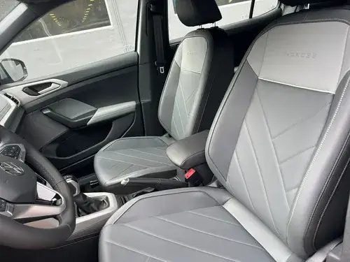 Volkswagen T-Cross 1.0 200 Tsi Comfortline Aut 2026