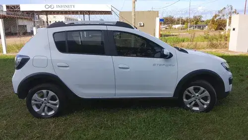 Renault Sandero Stepway 1.6 Dynamique 105cv 2017