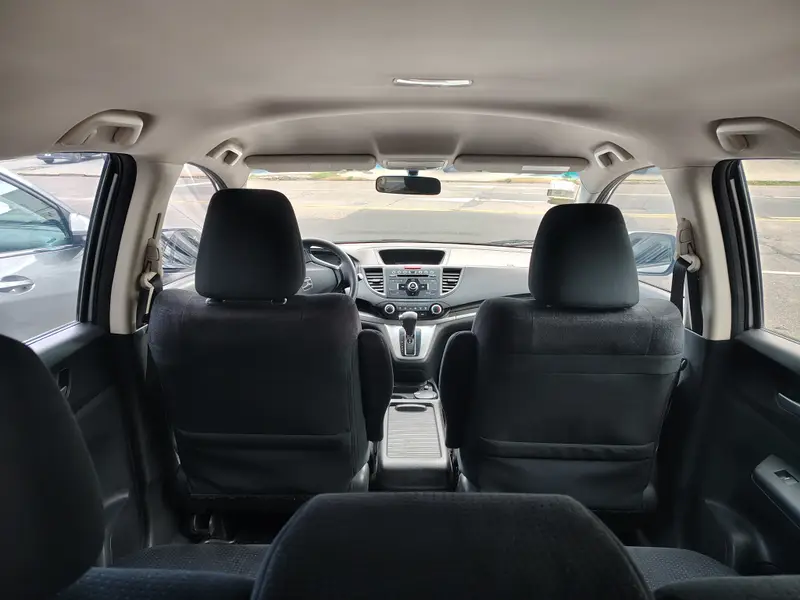 Honda CR-V LX AT 2012