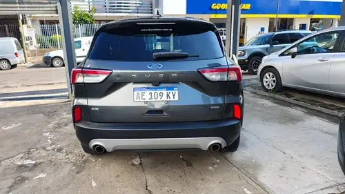 Ford Kuga SE 2.5L HIBRIDA AT FWD 2020
