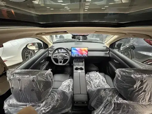 E5 plus 1.5 Phev 2026