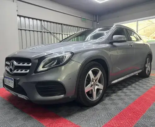 Mercedes-Benz Clase GLA 2.0 Gla250 Amg-Line 211Cv 2017