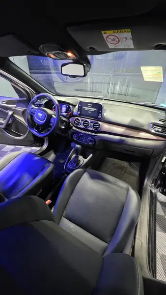 Fiat cronos precisión 1.3L cvt 2023