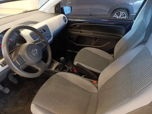 Volkswagen Up! 1.0 Move Up! 75cv 3 p 2015