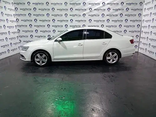 Volkswagen Vento 1.4 TSI BM TECH COMFORTLINE DSG L16 2017