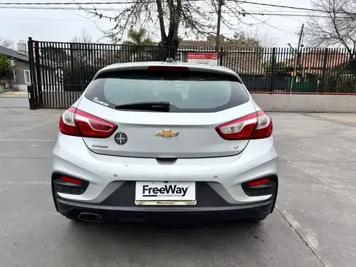 Chevrolet Cruze II 1.4 Lt 153cv 2018