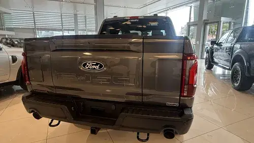 Ford F-150 5.0L V8 Tremor 4X4 At 2026