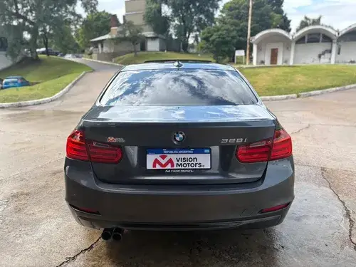 BMW Serie 3 2.0 328i Sedán Sport 245cv 2014