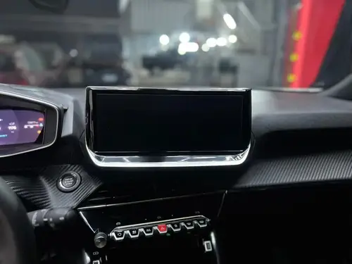Peugeot 2008 1.0T Gt 2025