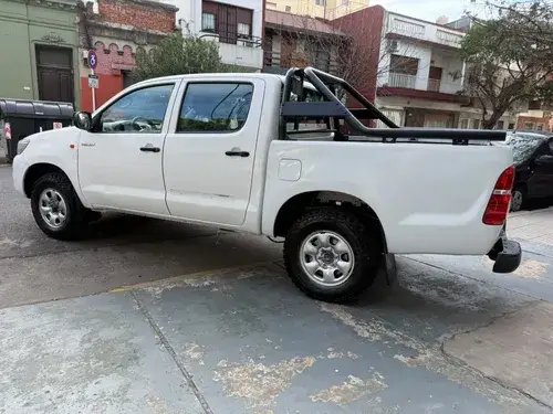 Toyota Hilux Pick-Up 2.5 Cd Dx Pack 120cv 4x4 2014