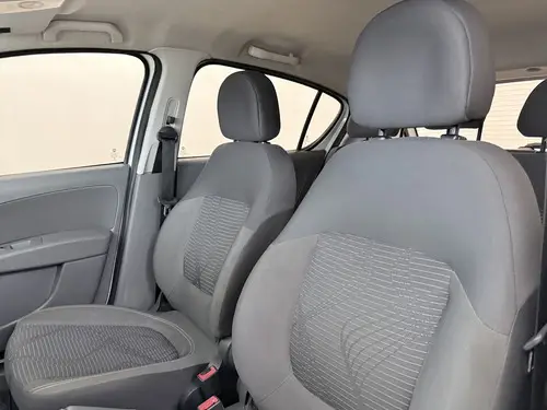 Fiat Palio 1.4 ATTRACTIVE 5P L14 2015
