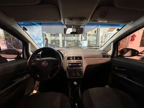 Fiat Punto 1.4 Attractive 2012