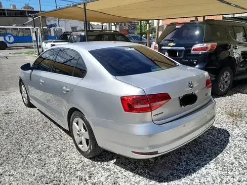 Volkswagen Vento 2.5 Luxury 170cv 2015