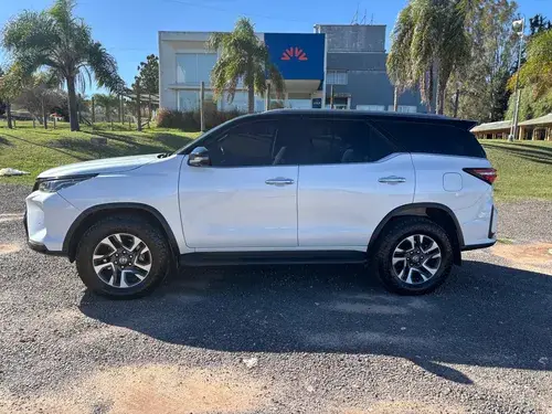 Toyota SW4 HILUX SW4 4X4 SRX 2.8 TDI 6 AT 7A 2023