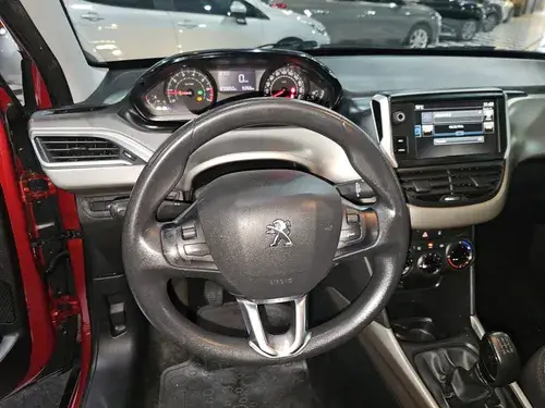 Peugeot 2008 1.6 Allure 2017