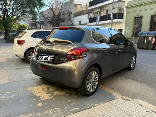 Peugeot 208 1.6 Allure Plus Hdi 2019