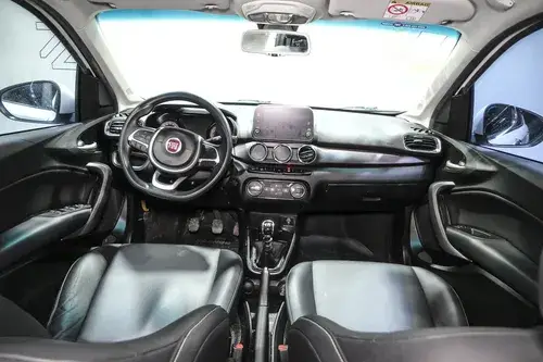 Fiat Cronos 1.8 16v Precision 2018