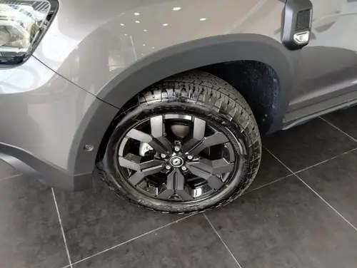 Renault Duster iconic cvt 4x2 2026