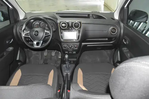 Renault Kangoo Ii 1.6 Sce Stepway 2026