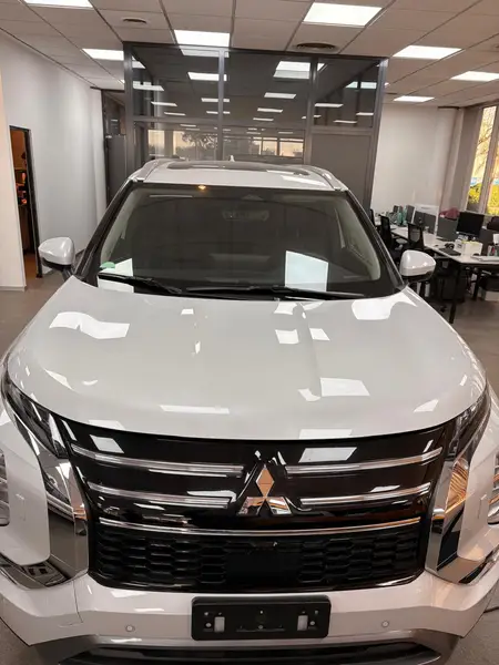 Outlander 2.5L GLS 8AT 4WD Full 2026