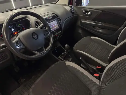 Renault Captur Zen 2.0 MT 2018
