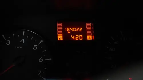 Renault Clio 1.2 Authentique Pack Ii 75cv 2012