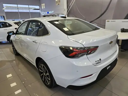 Chevrolet Onix plus 1.0 Turbo Premier At 2026