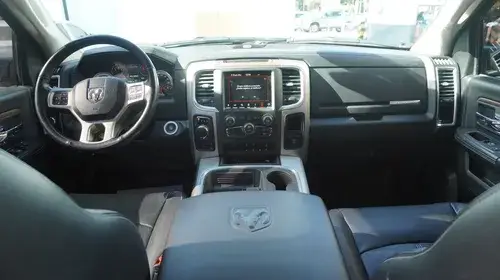 RAM 1500 5.7 Laramie At8 4X4 2024