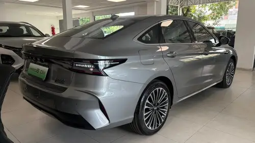 Chery Arrizo 8 hybrid 1.5T Phev Chs Comfort 2026
