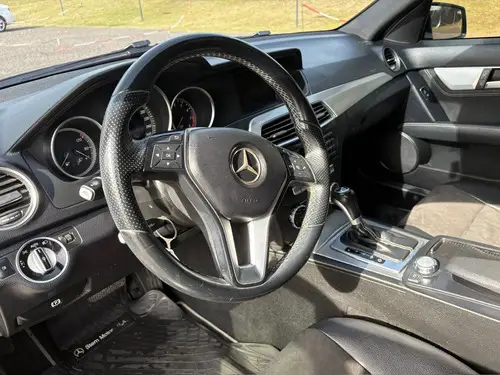 Mercedes-Benz Clase C 1.8 C200 City Edition B.eff At 2014