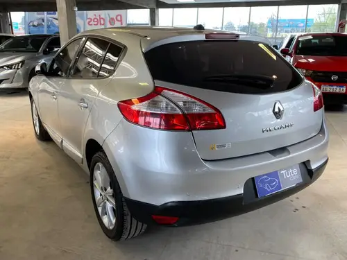 Renault Mégane III 2.0 Privilege Ph2 2013