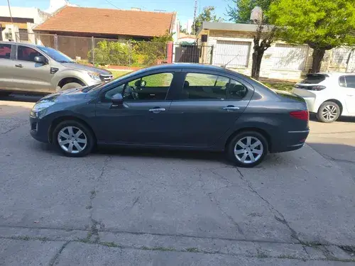 Peugeot 408 2.0 Allure 143cv 2012