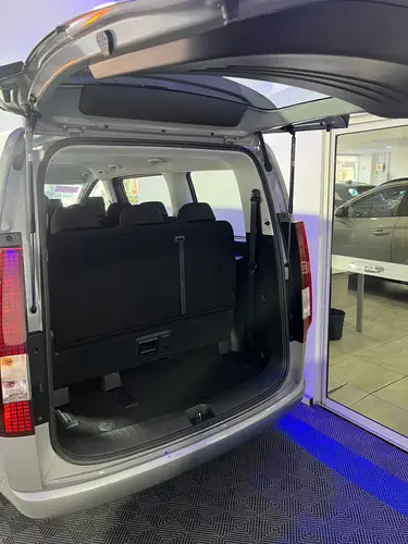 Hyundai Staria 2.2Td Ultimate 4Wd 2025