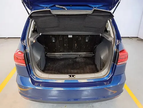 Volkswagen Suran 1.6 Highline L/15 2019