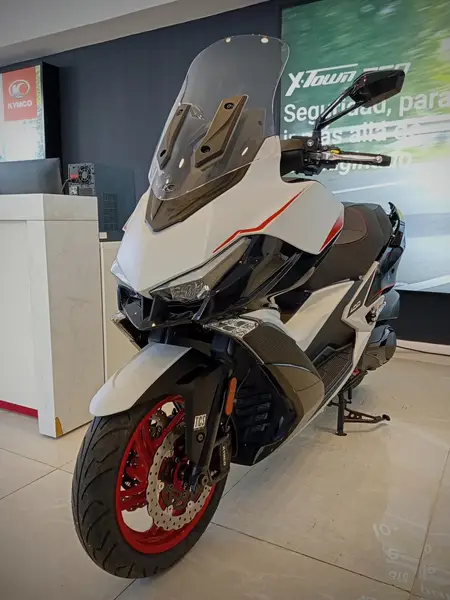 Xciting 400 Scooters 2026