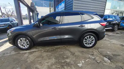Ford Kuga SE 2.5L HIBRIDA AT FWD 2020