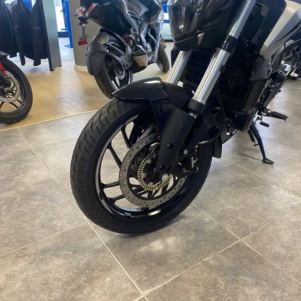 Bajaj Dominar 250 Street 2026
