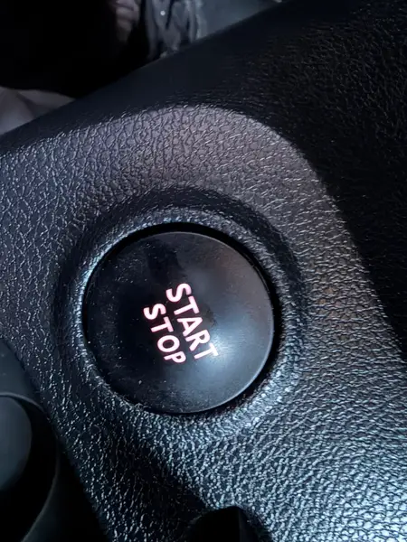 Renault CAPTUR ZEN 2.0 MT 2018