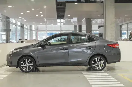 Toyota Yaris 1.5 107cv Xls Cvt Sedan 2023