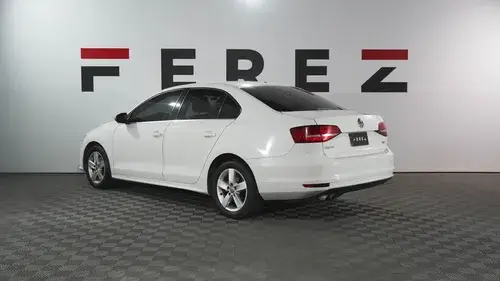 Volkswagen Vento 2.5 Luxury 170cv 2015