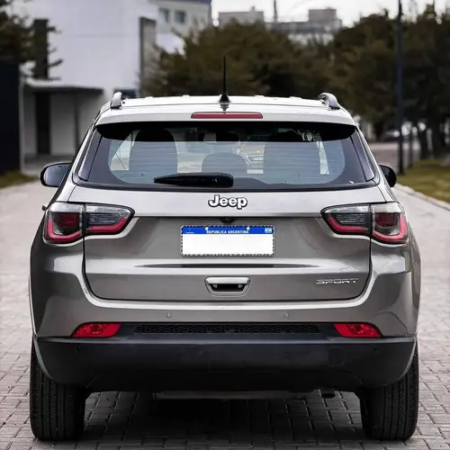 Jeep Compass 2.4 4X2 SPORT AT6 L19 2019