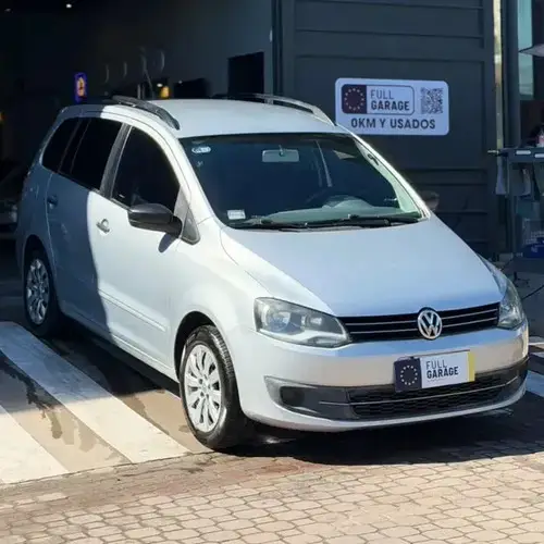 Volkswagen Suran 1.6 Trendline 2013
