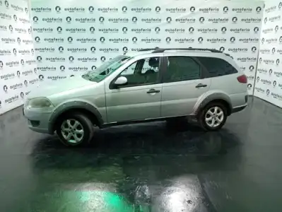 Fiat Palio Weekend 1.4 TREKKING L09 2013