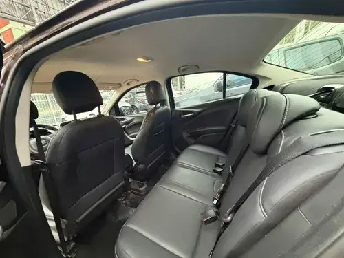 Fiat Cronos 1.8 16v Precision Pack Premium 2022
